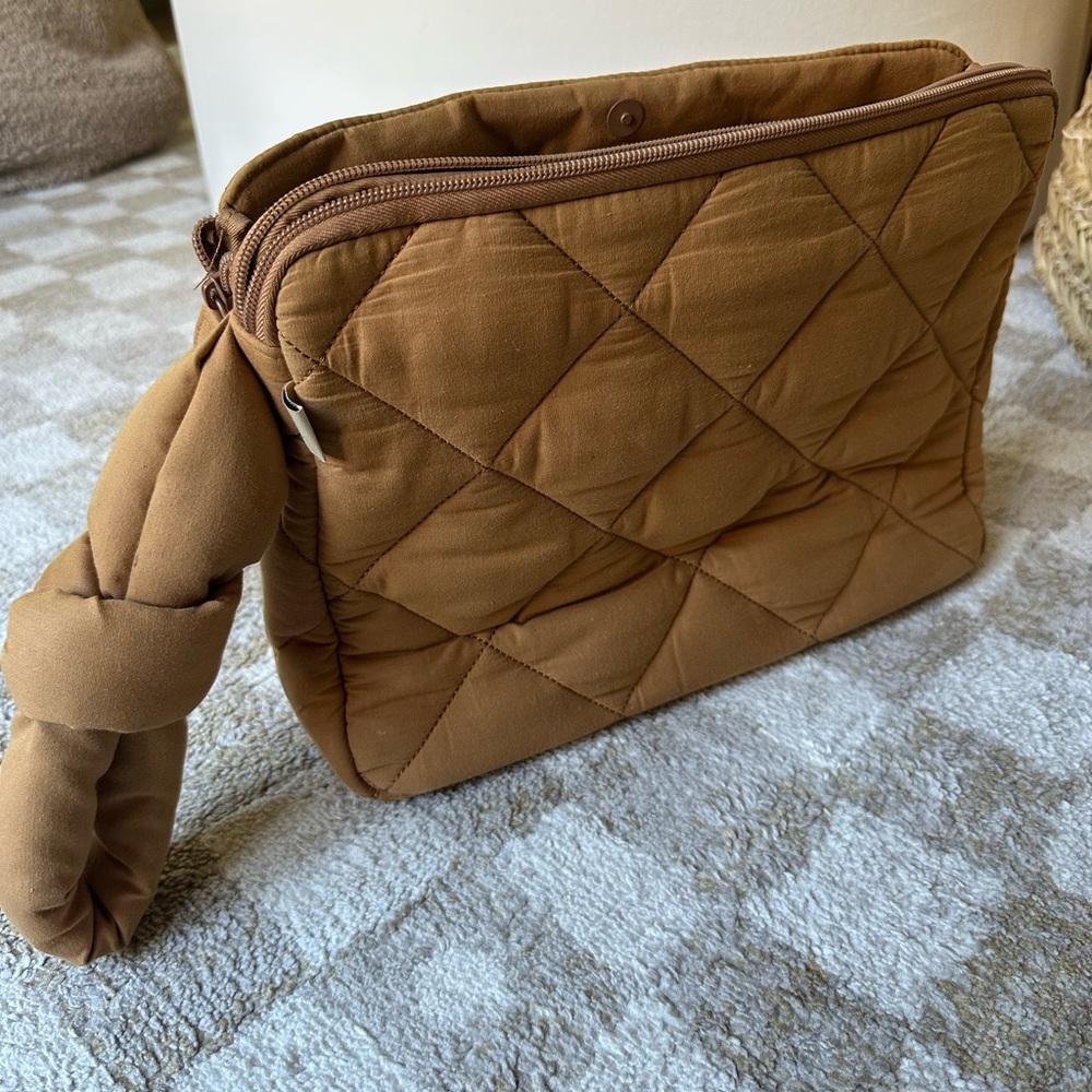 Béis Quilted Tan diaper/stroller bag